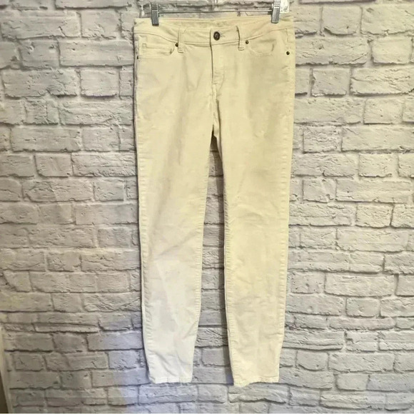 Victoria's Secret Pants - Victoria’s Secret VS Pencil Off White Corduroy Pants
